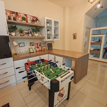 Teluk Batik 17Paradisehome Private Pool Karaoke Snooker Bbq 15Pax Lumut Exterior foto